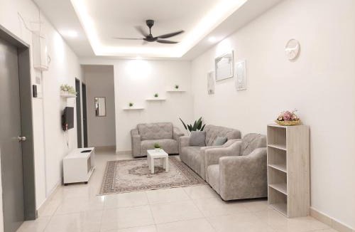 Nilai House | Anis Homestay Nilai