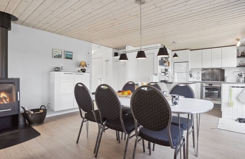 Diernæs Strandby House | "Anisa" - 400m from the sea by Interhome