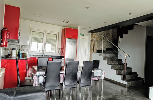 Pedrena House | Anjalar House, next to the Bay of Santander