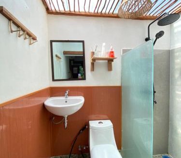 Bayan Hotel | Anjani Larva Cottage - Homestay and Eatery