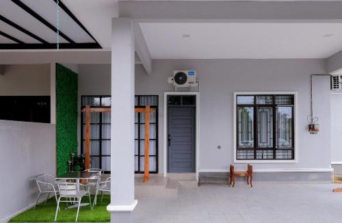 Kampung Durian Guling House | Anjung Homestay & Event