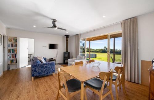 Ventnor House | Anmere Cottage