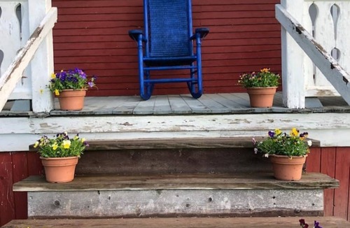 Albany House | Ann’s Schoolhouse