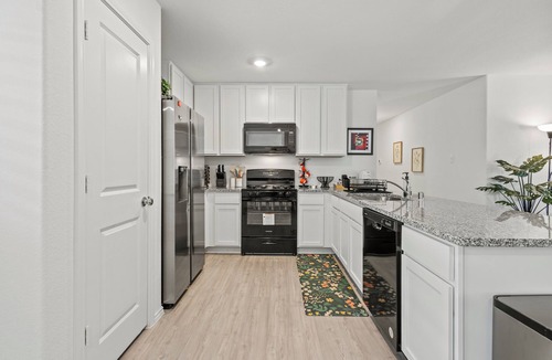Anna House | Anna Haven, Cozy Family retreat