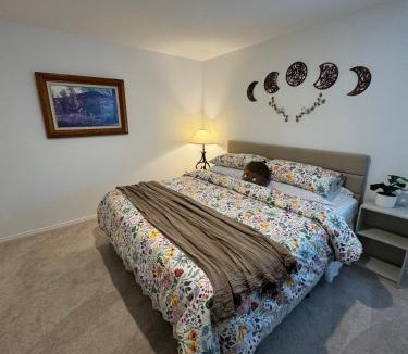 Anna House | Anna Haven, Cozy Family retreat