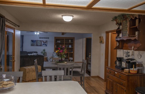 Raymore House | Anna Lou's Guest House