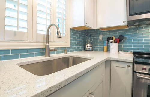 Holmes Beach House | Anna Maria Beach Place 5 Directly Across The Street From The Beach With Pool