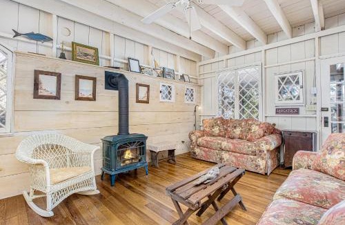 Saugatuck House | Anna's Cottage