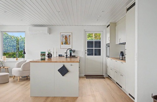 Bøjden House | "Annalia" - 50m from the sea by Interhome
