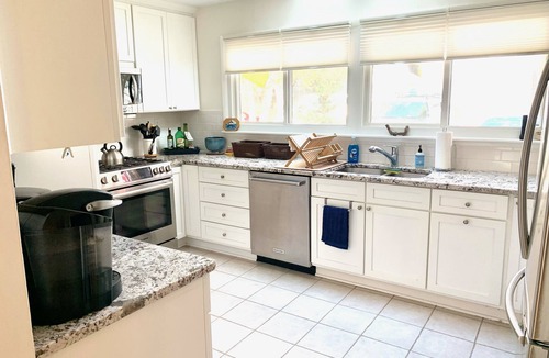 Eastport House | Annapolis 4 BR w/Gameroom & fire pits-walk everywhere!