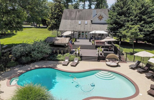 Arnold House | Annapolis Entertainment Complex