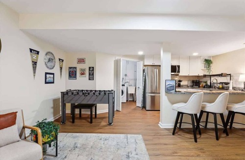 Annapolis Apartment | Annapolis Gem: Stylish and Cozy