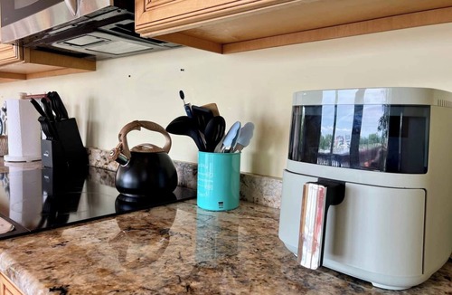 Arundel on the Bay House | Annapolis Waterfront: Dock ur Boat & Walk 2 Beach!