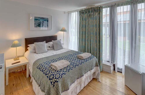 Irstead House | Annapurna Guest House