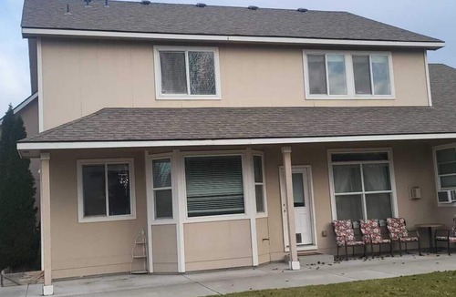 Kennewick House | Annaviga LoungenYou're within 5 to 15 minutes from the best areas you will needn