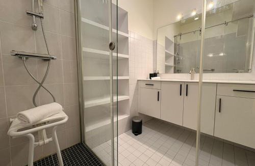 Montfort-l'Amaury Apartment | Anne de Bretagne - Montfort center