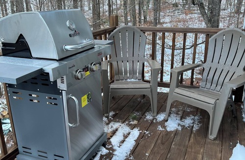 Wilmington Apartment | Anne's Dream Second Floor Rental nn