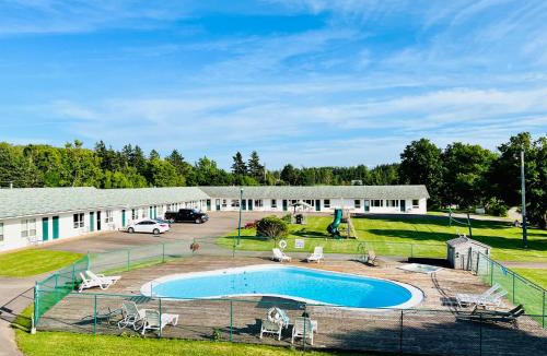 Green Gables Hotel | Anne Shirley Motel & Cottages