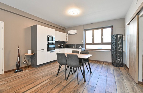 Vieugy Apartment | Annecy: Renovated & Stylish 42 m² Studio – Wi-Fi and Air Conditioning