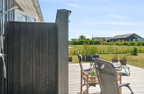 Havnsø House | "Annerose" - 550m from the sea by Interhome