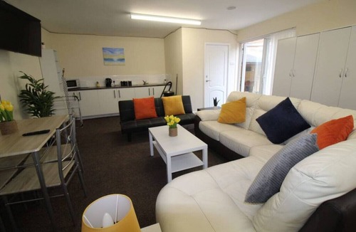 Rotherham Apartment | Annex at 29B St Ann's