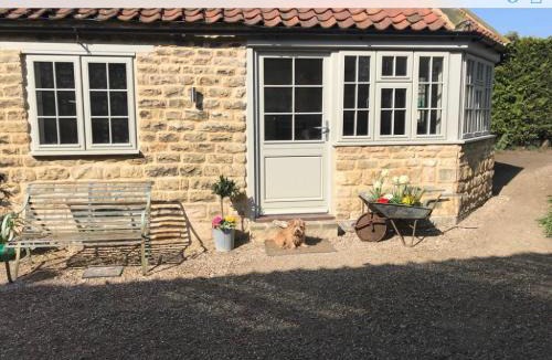 Westow Apartment | Annex Fishers Yard