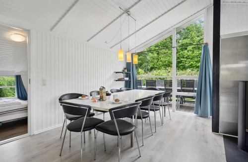 Mommark Strand House | "Annica" - 150m from the sea by Interhome