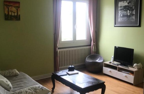 Hopital-Camfrout House | Annick