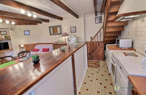 Saint-Clet House | Annick - ST Clet - Gîte