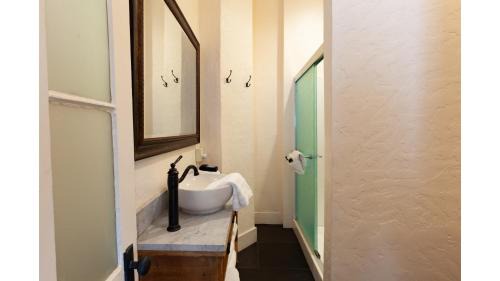 Cimarron Hotel | Annie Oakley - Historic Hotel Room