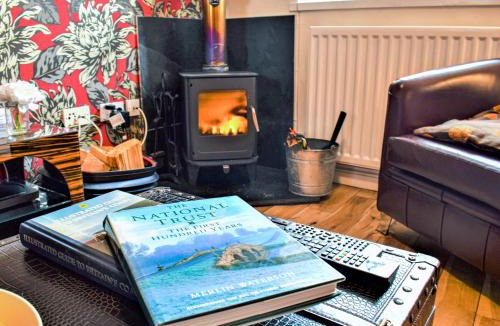 Adderstone House | Annie Oswalds Cottage