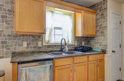 Clarksville House | Anolv's Place