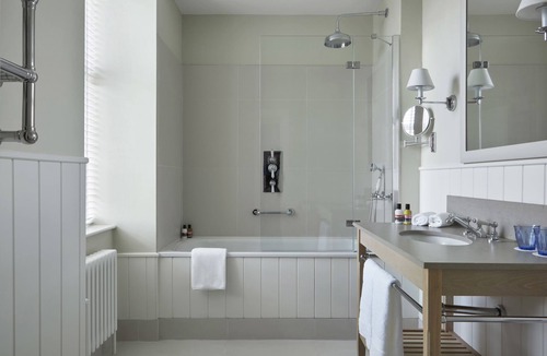 Port Ellen Hotel | Another Place, The Machrie