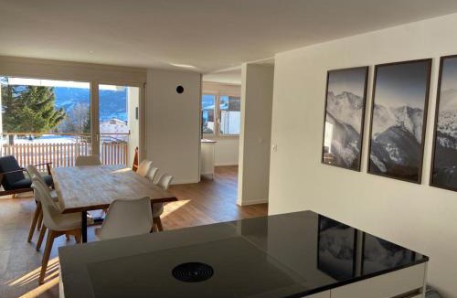 Lantsch-Lenz Apartment | Ansàna