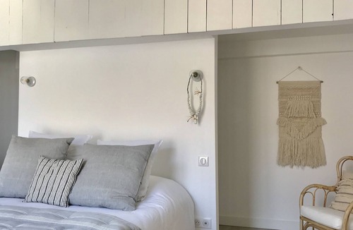 Quartier Administrations House | Antichambre