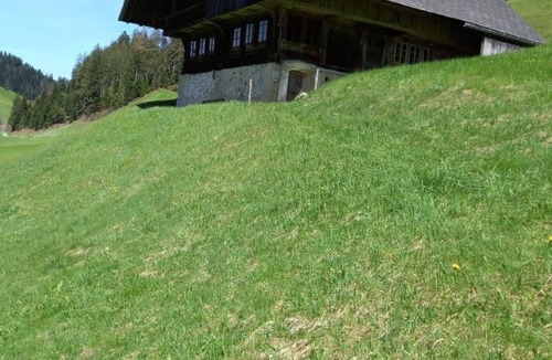 Trub House | Antikes Ferienhaus by Interhome