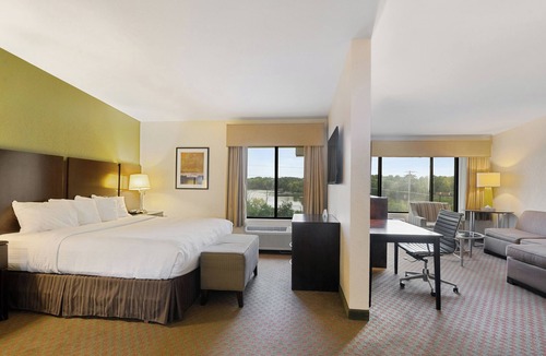 Antioch Hotel | Antioch Hotel & Suites