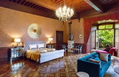 Montreux Apartment | Antique apartment in the XV century Castle