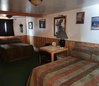 Otto Hotel | Antler Motel