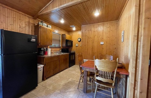 Sulphur Cabin | Antler Ridge Cabin #3