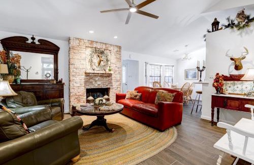 North San Antonio - SAT House | Antlers - A Birdy Vacation Rental