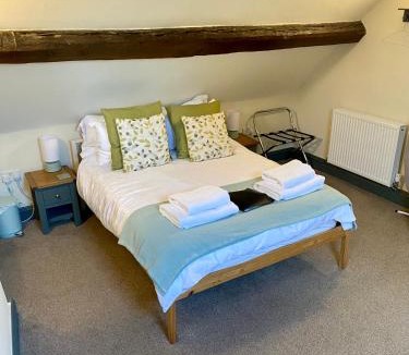 Abbots Bromley Bed & Breakfast | Antlers Bed and Breakfast