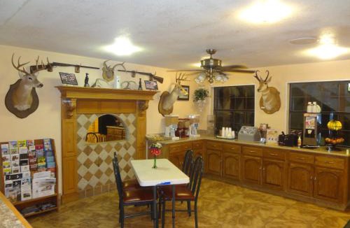 Goliad Hotel | Antlers Inn Goliad