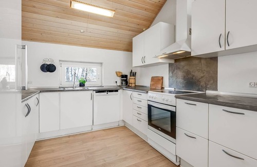 Fjellerup House | "Antoinetta" - 350m from the sea by Interhome