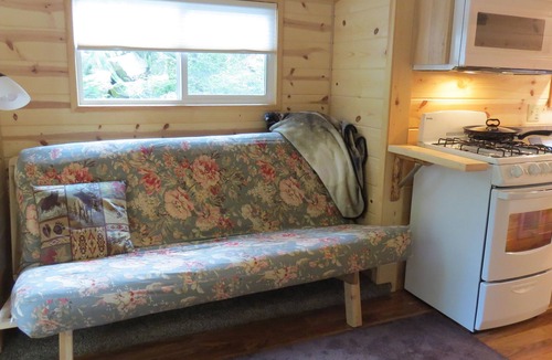 North Powder Cabin | Antone Creek Lodge, Cabin #2