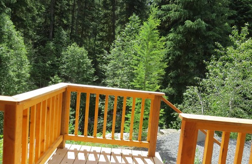 North Powder Cabin | Antone Creek Lodge, Cabin #3