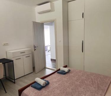 Lastovo Apartment | Antoni Apartment