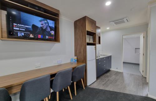 Stratford Hotel | Antonio Mews Motel