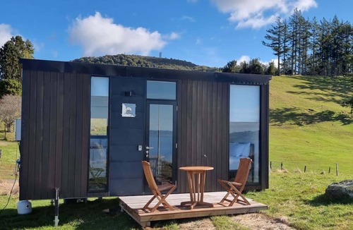 Kawaha Point House | Aorangi Peak Cabins 10 by Tiny Away