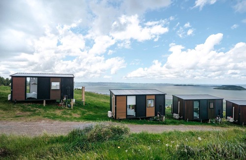 Kawaha Point House | Aorangi Peak Cabins 10 by Tiny Away